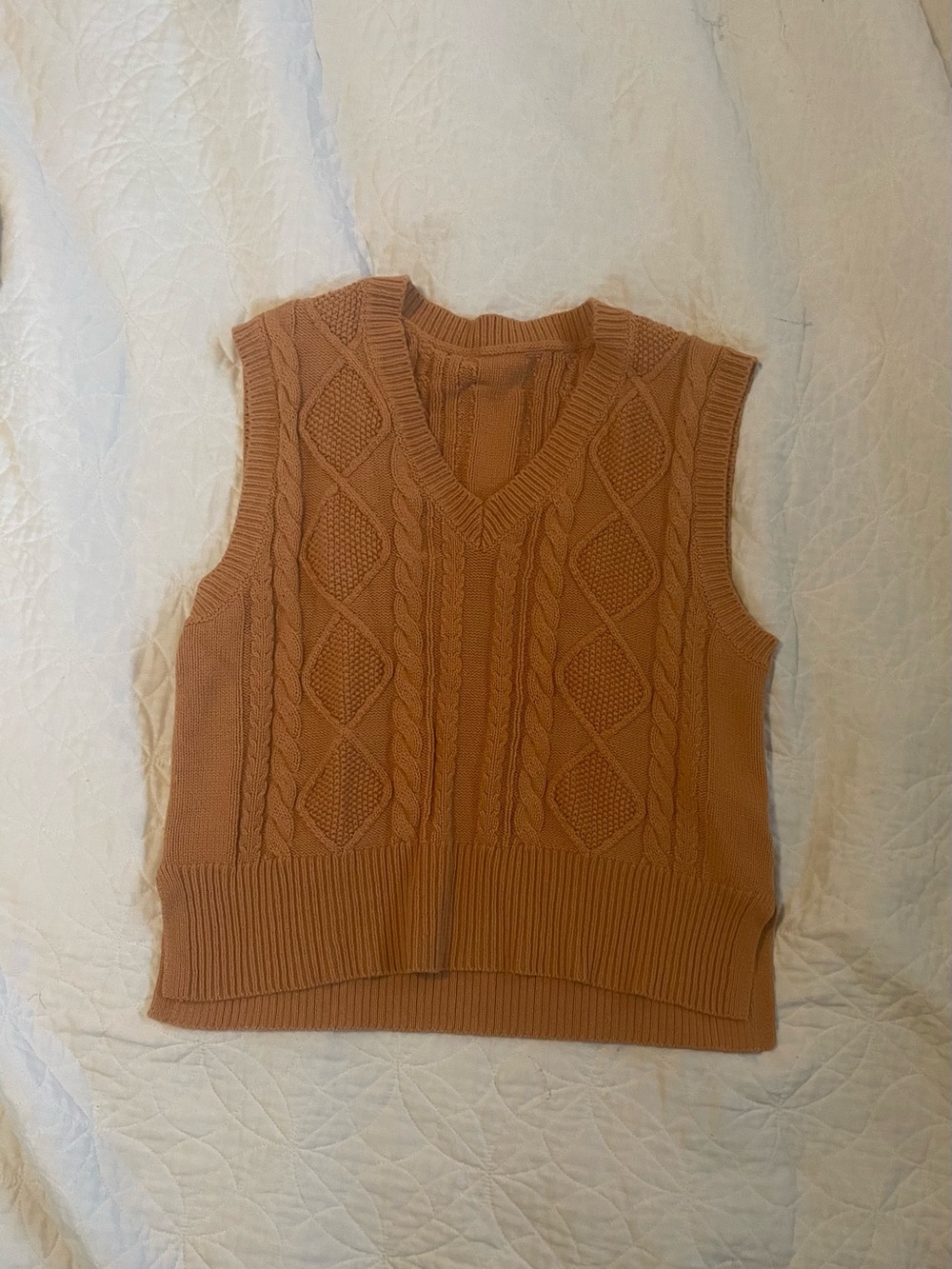 🖤3FOR$30! Camel Cable Knit V-Neck Sweater Vest